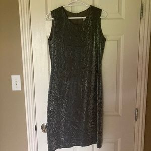 Shiny crepe A line midi dress